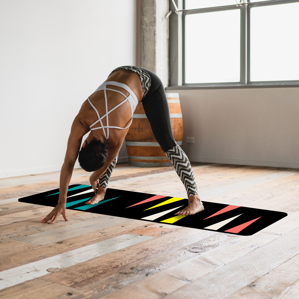 Yoga Mat – Shards of Color