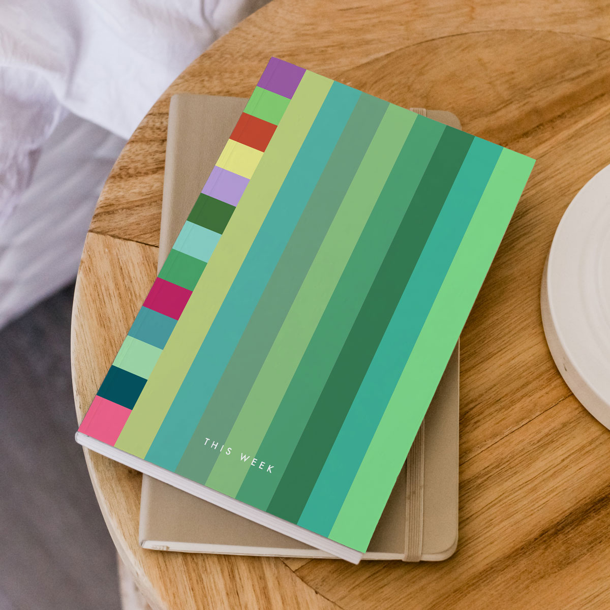 Undated Weekly Planner – green stripes