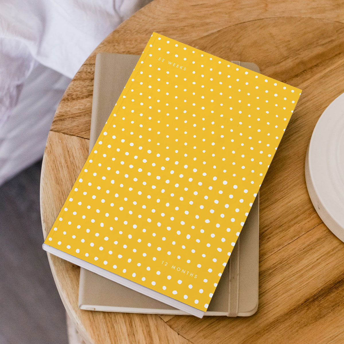 Undated Weekly Planner – yellow + white
